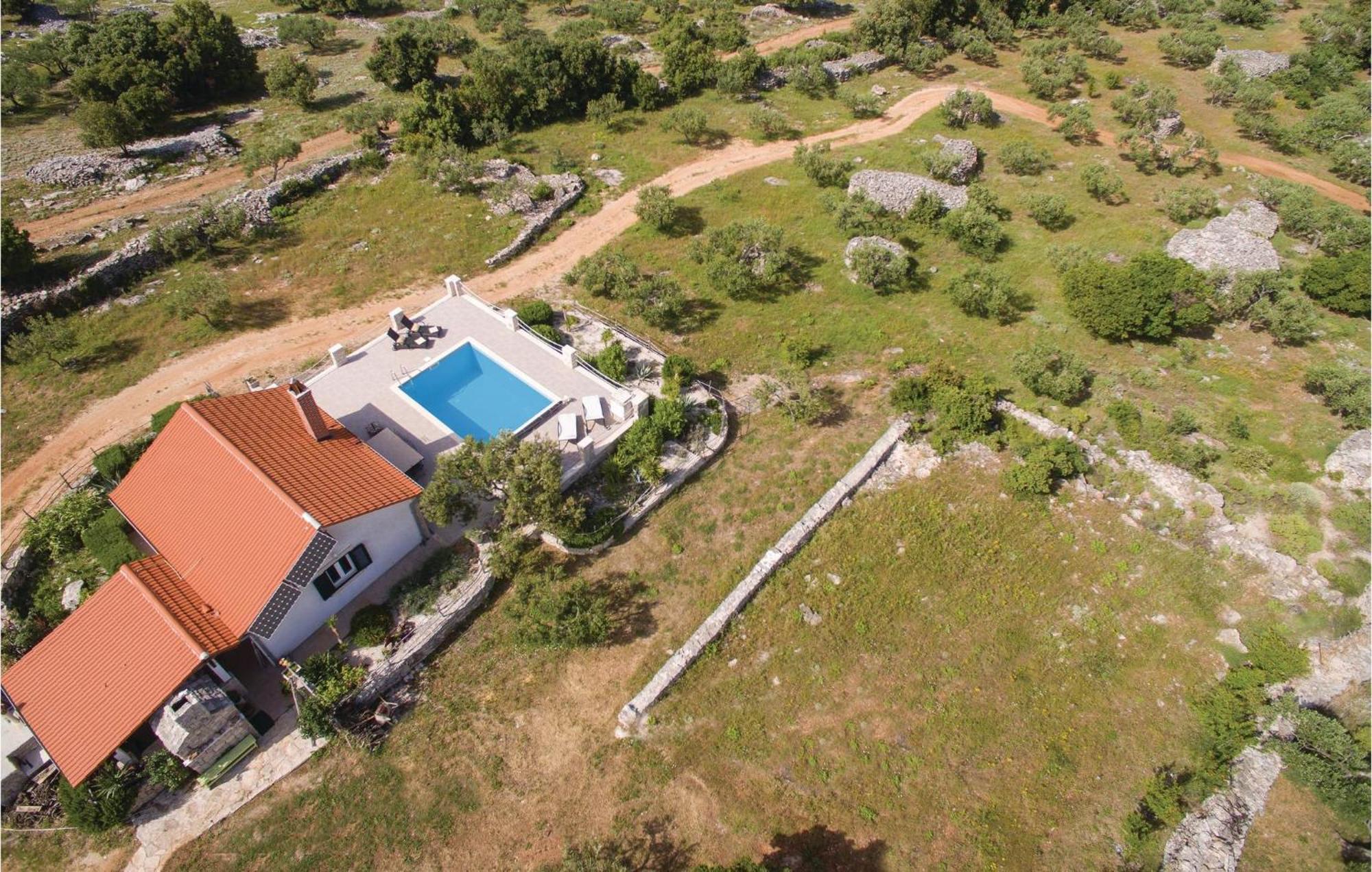 Lovely Home In Postira With House Sea View エクステリア 写真